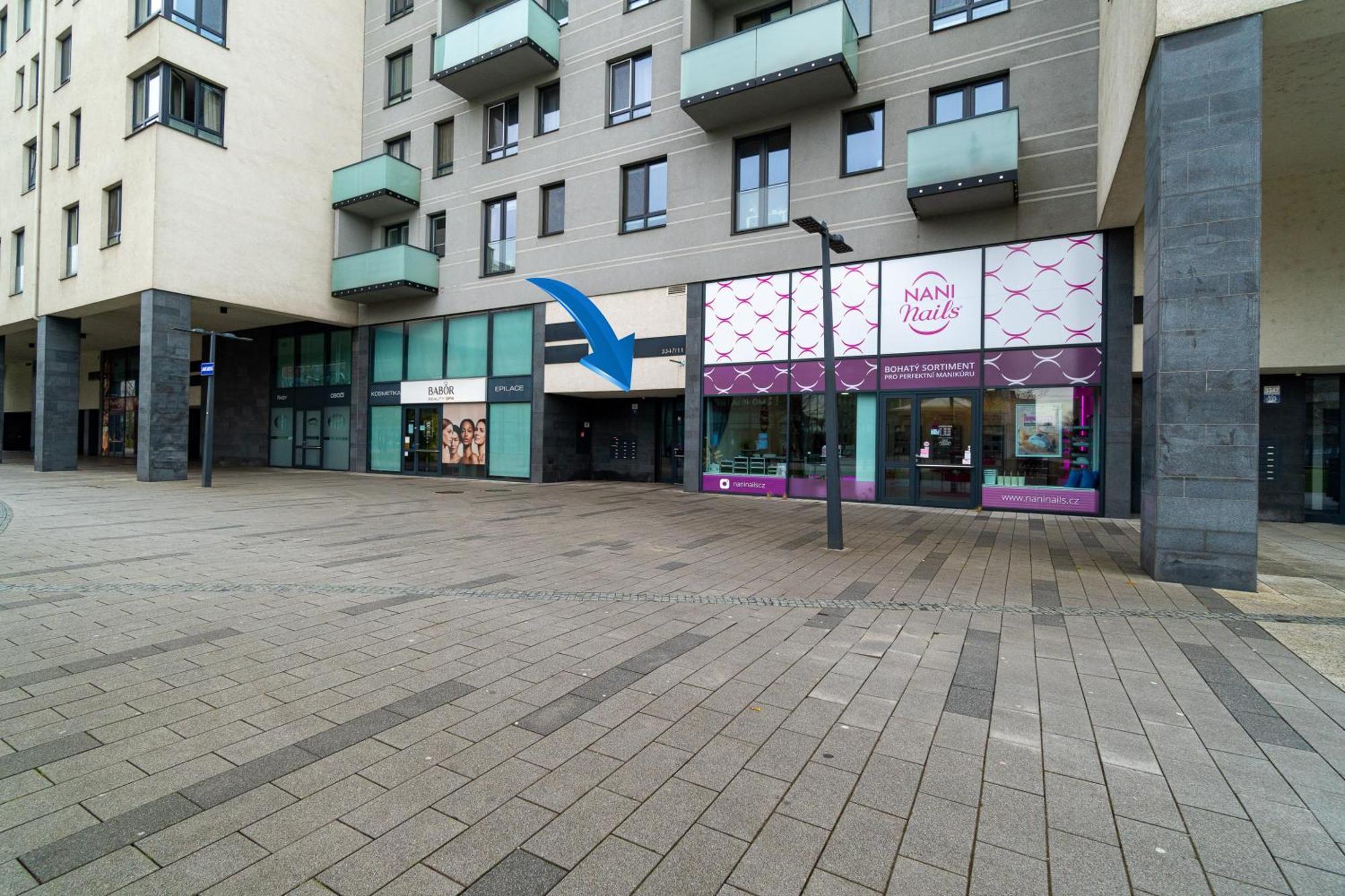 Bnb New Beautiful Apartment In The Center Of Ostrava With Option Garage Parking 외부 사진