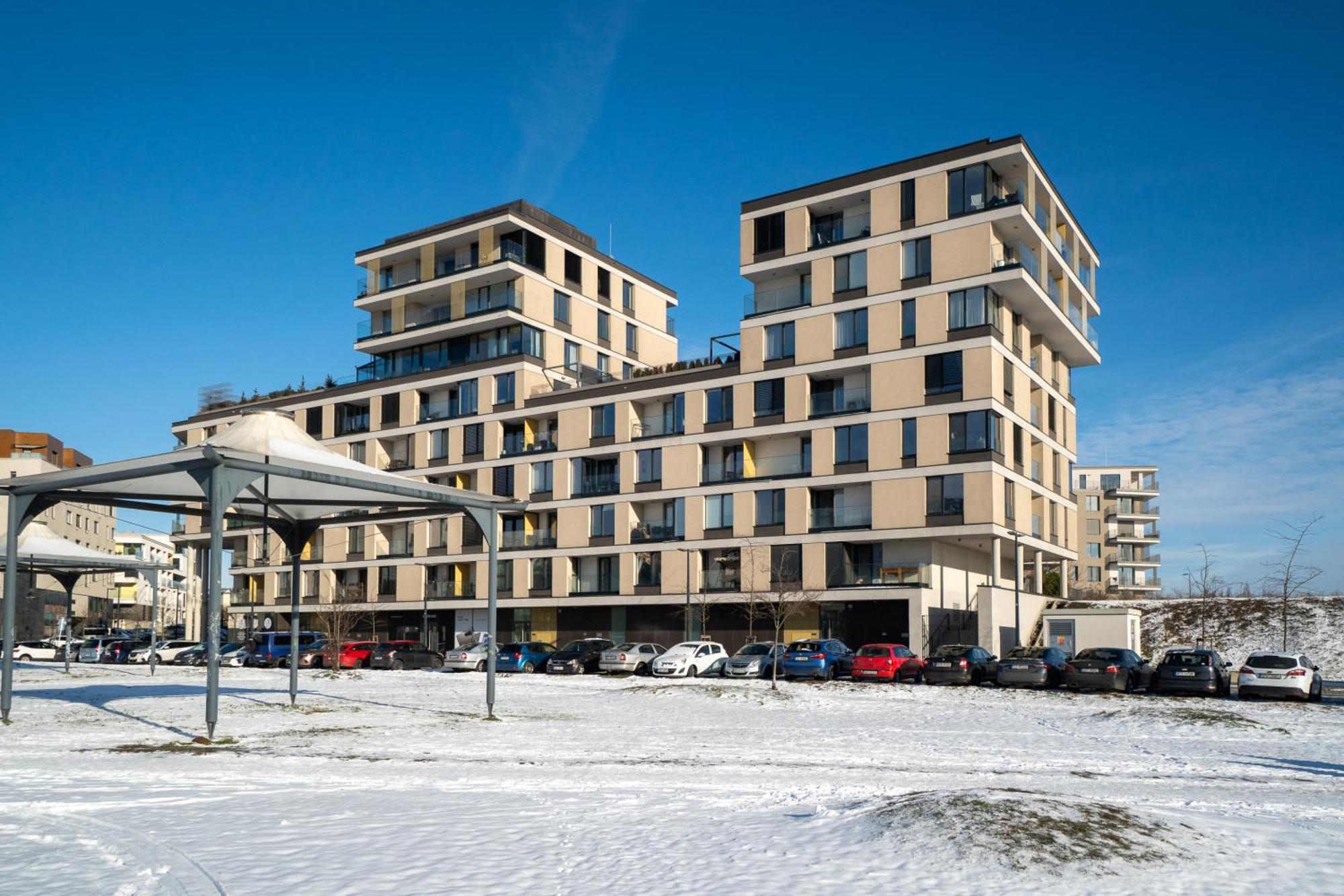 Bnb New Beautiful Apartment In The Center Of Ostrava With Option Garage Parking 외부 사진