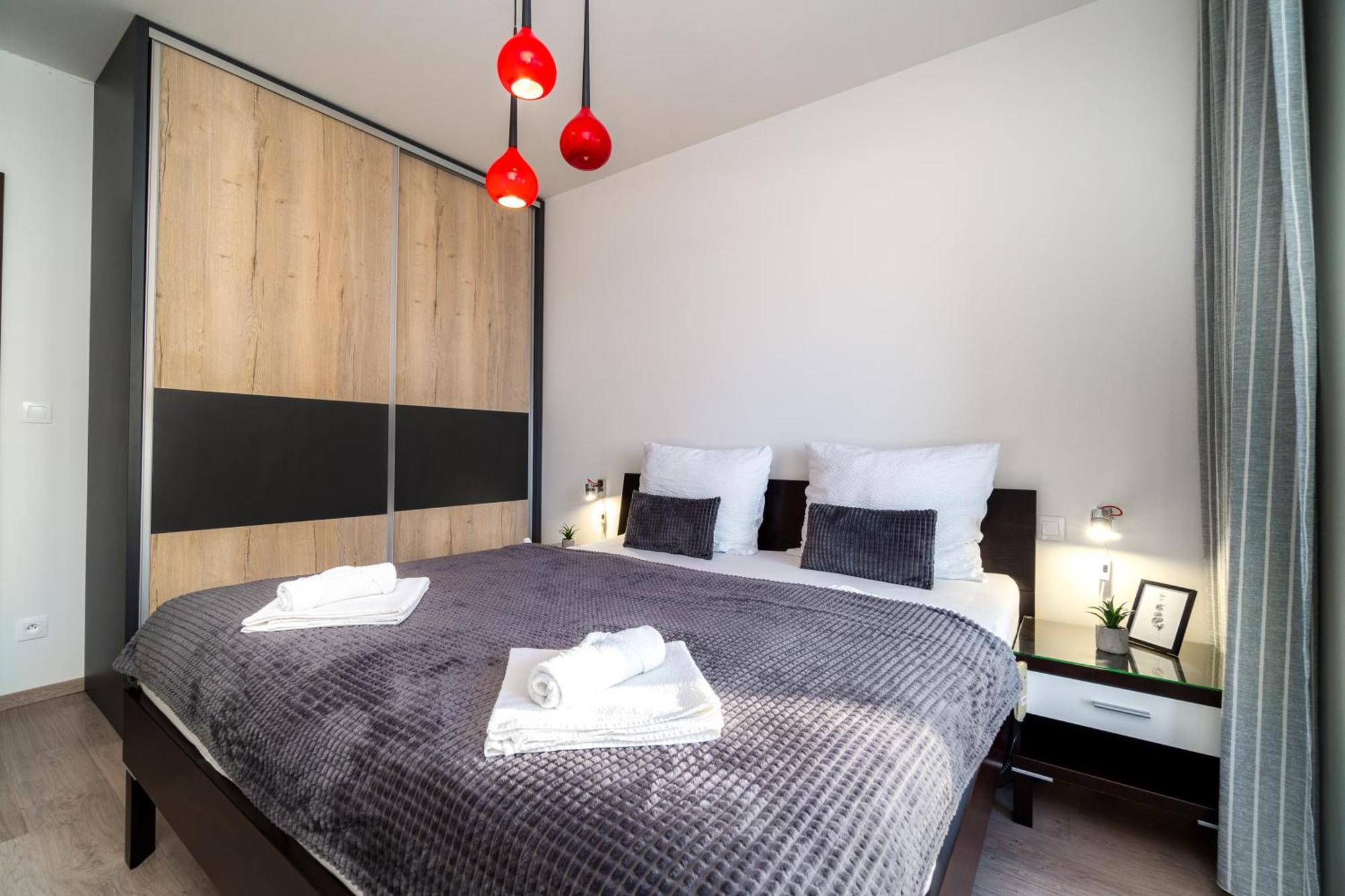 Bnb New Beautiful Apartment In The Center Of Ostrava With Option Garage Parking 외부 사진